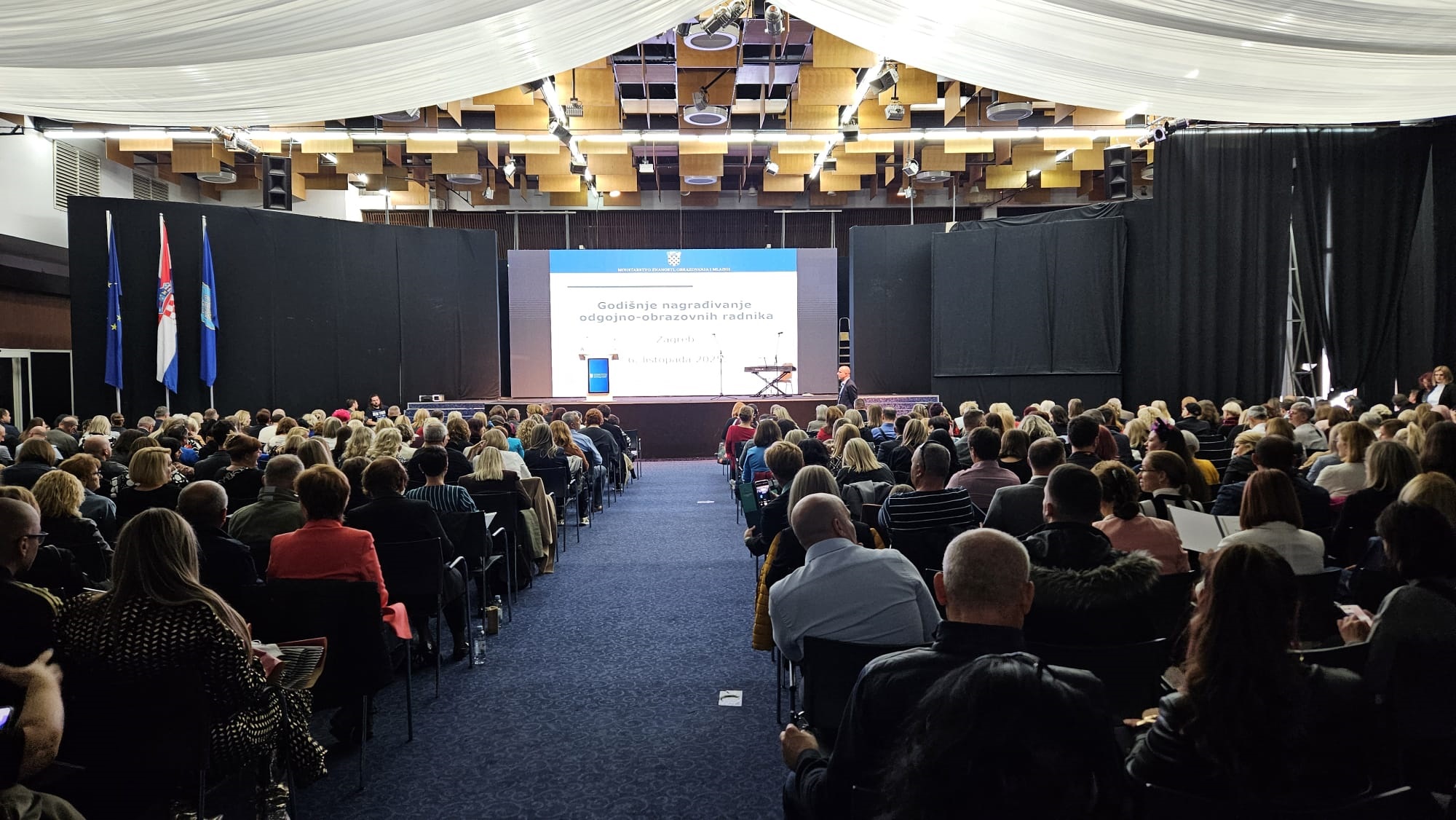 52268088-ae55-4789-8a04-dd55ff58e73c