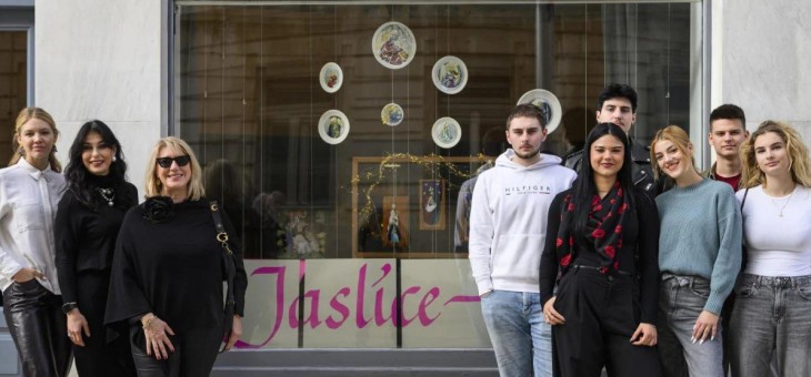 “Pomaknute jaslice maknutih jasličara”